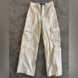 Hollister Women’s Tan Cargo Pants Ultra High Rise Baggy 00Slim